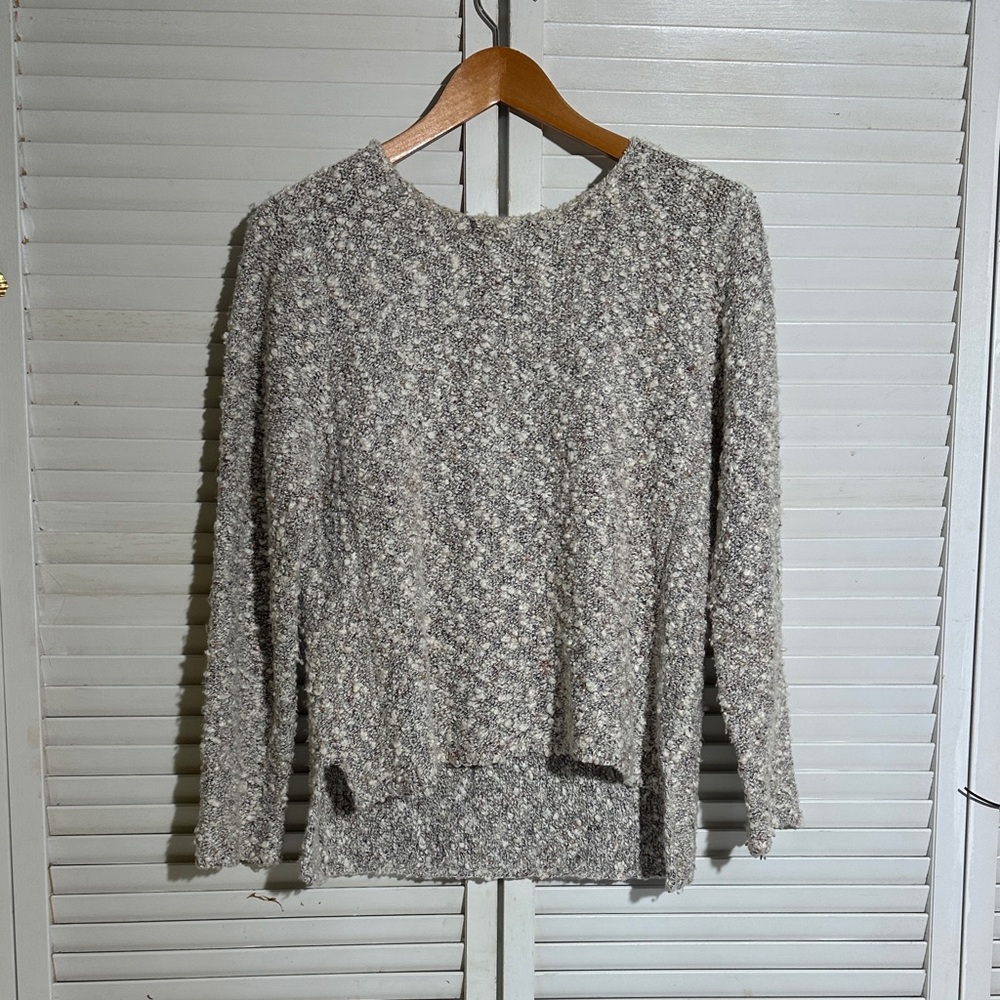 Ladies sweater